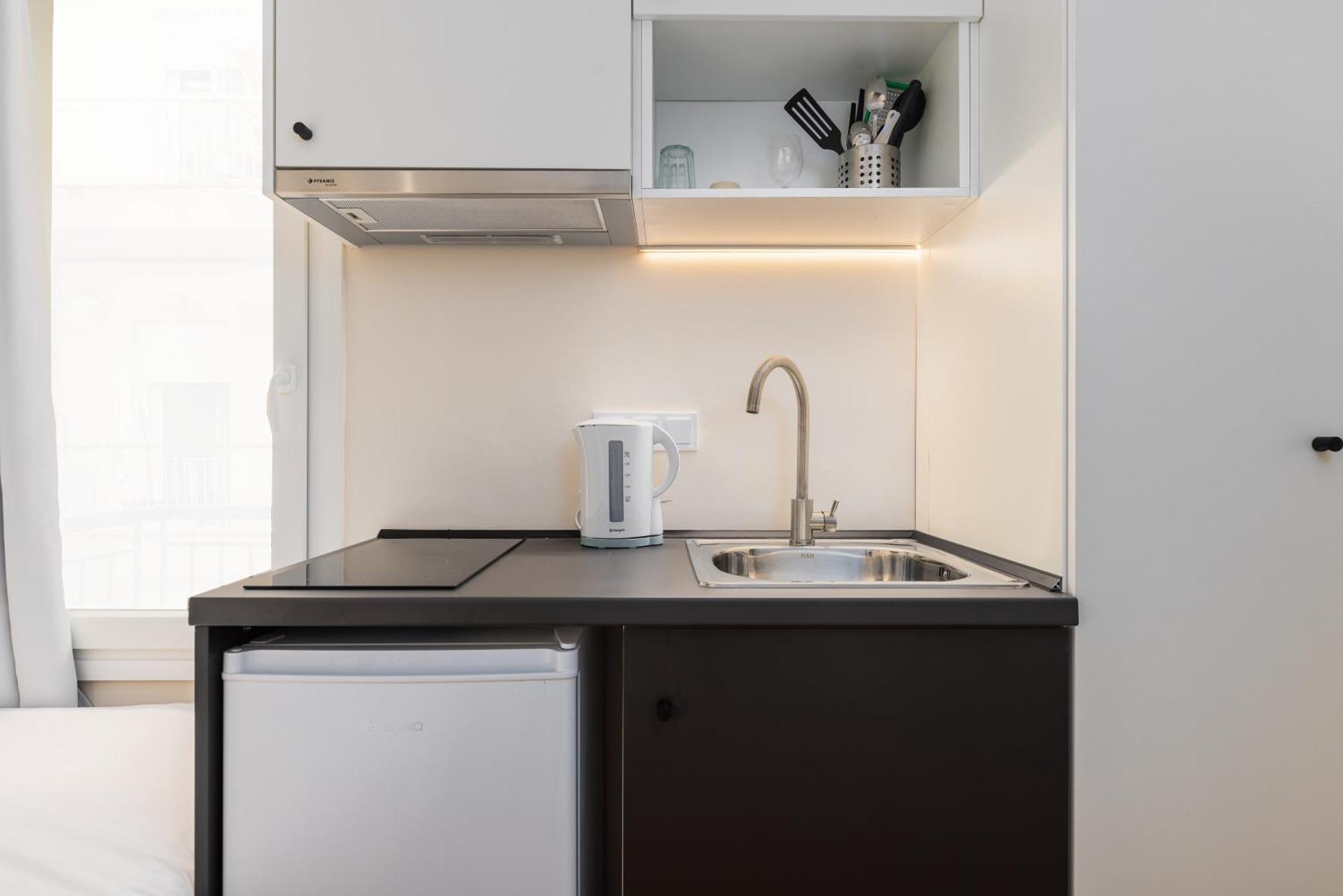 Boat House - Near Papafi Metro Station Apartment Солун Екстериор снимка
