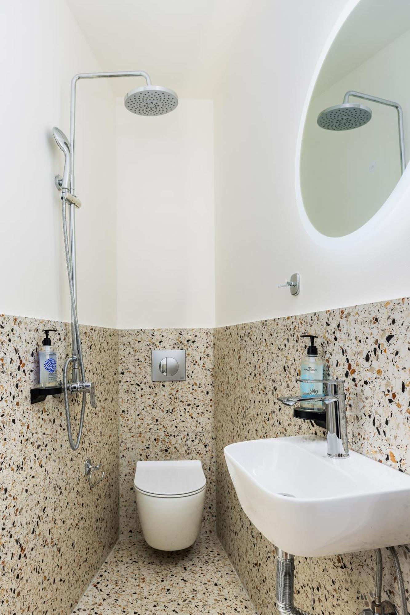 Boat House - Near Papafi Metro Station Apartment Солун Екстериор снимка